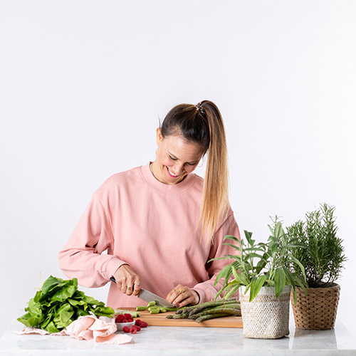 STANZA 2 - Ore 15.30 - 16.00 - Emanuela Caorsi - L_alimentazione olistica che ti cambia la vita